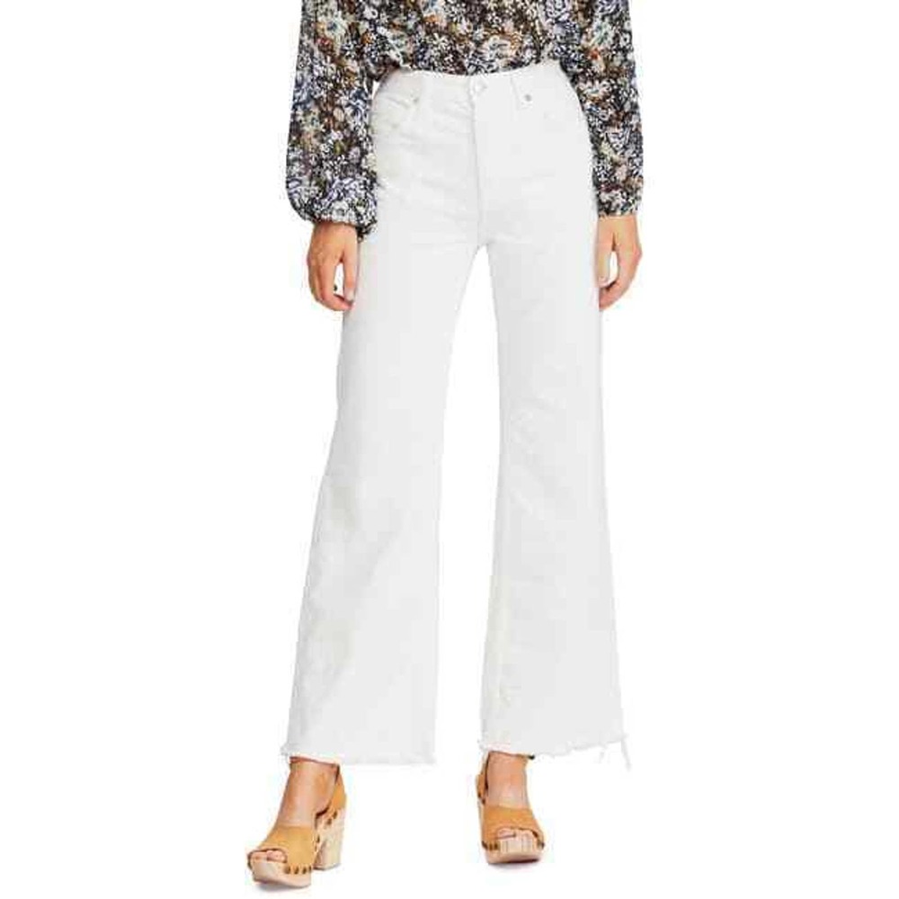 WE THE FREE High Waist Flare Crop Jeans 26
